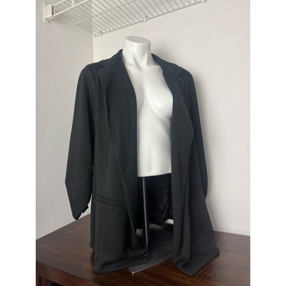 Torrid Black 3/4 Sleeve Blazer, Single Button, Soft, Stretchy Size 3 NWOT - Picture 6 of 10